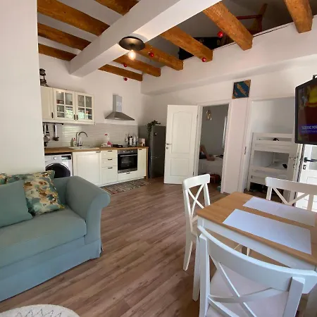 Sweet House Of Iz Сasa de vacaciones *