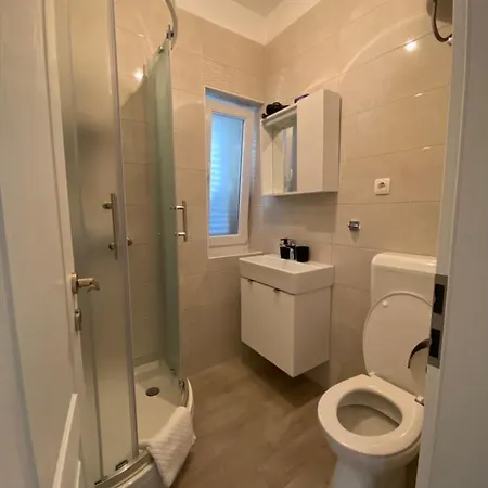 Vikendica Sweet House Of Iz